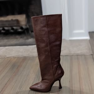 Stuart weitzman parton croc coffee 6/6.5 boots